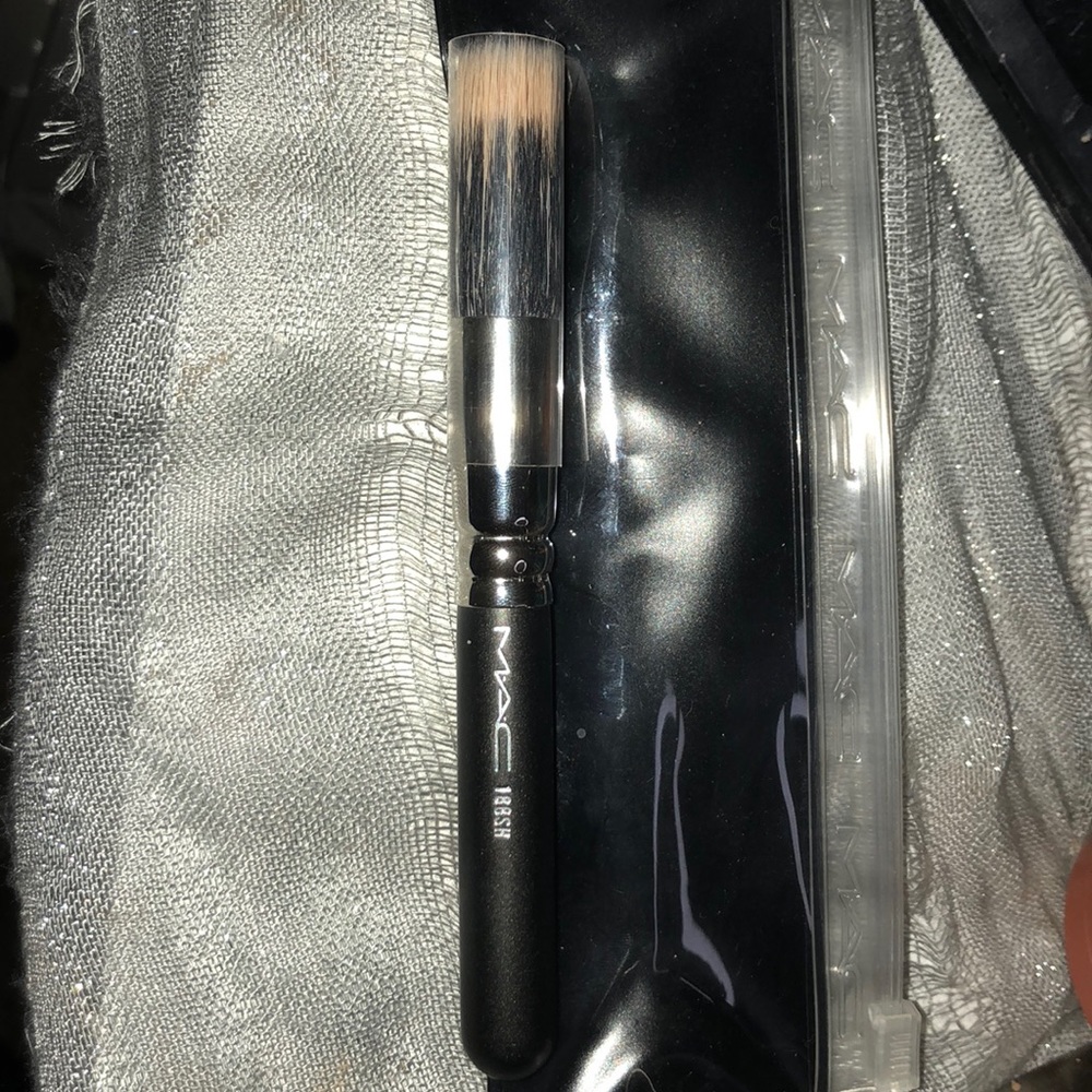 Mac brush 188sh